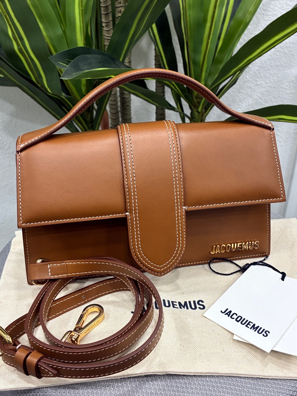 Authentic Jacquemus Brown Top Handle Crossbody gold Hardware Structured Satchel